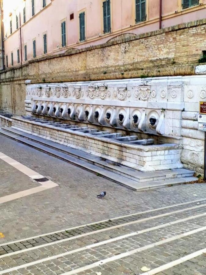 Il Balcone Sul Corso Villa Ancona Exterior foto